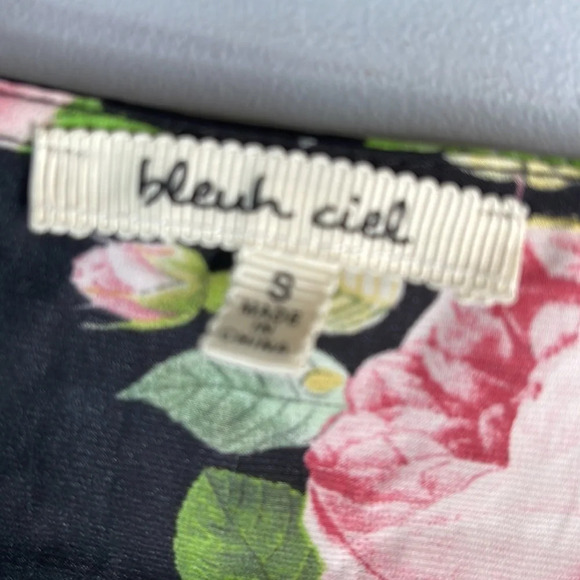 BLEUH CIEL Floral Kimono Style Open Tied Robe Satin Side Slits Size S - Picture 8 of 12